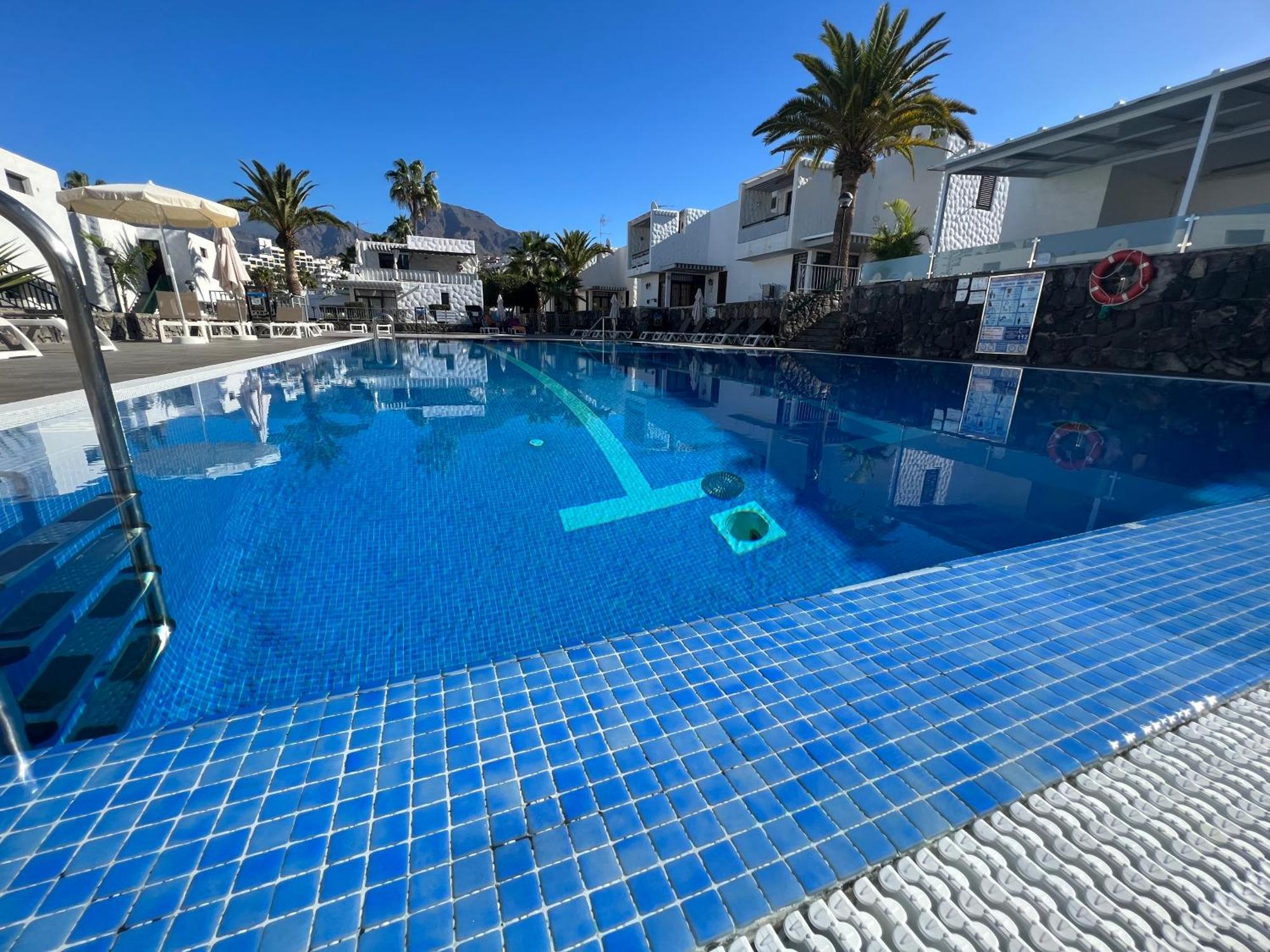 Apartamentos Bungamerica 273 - Costa Adeje Playa de las Americas  Exterior foto